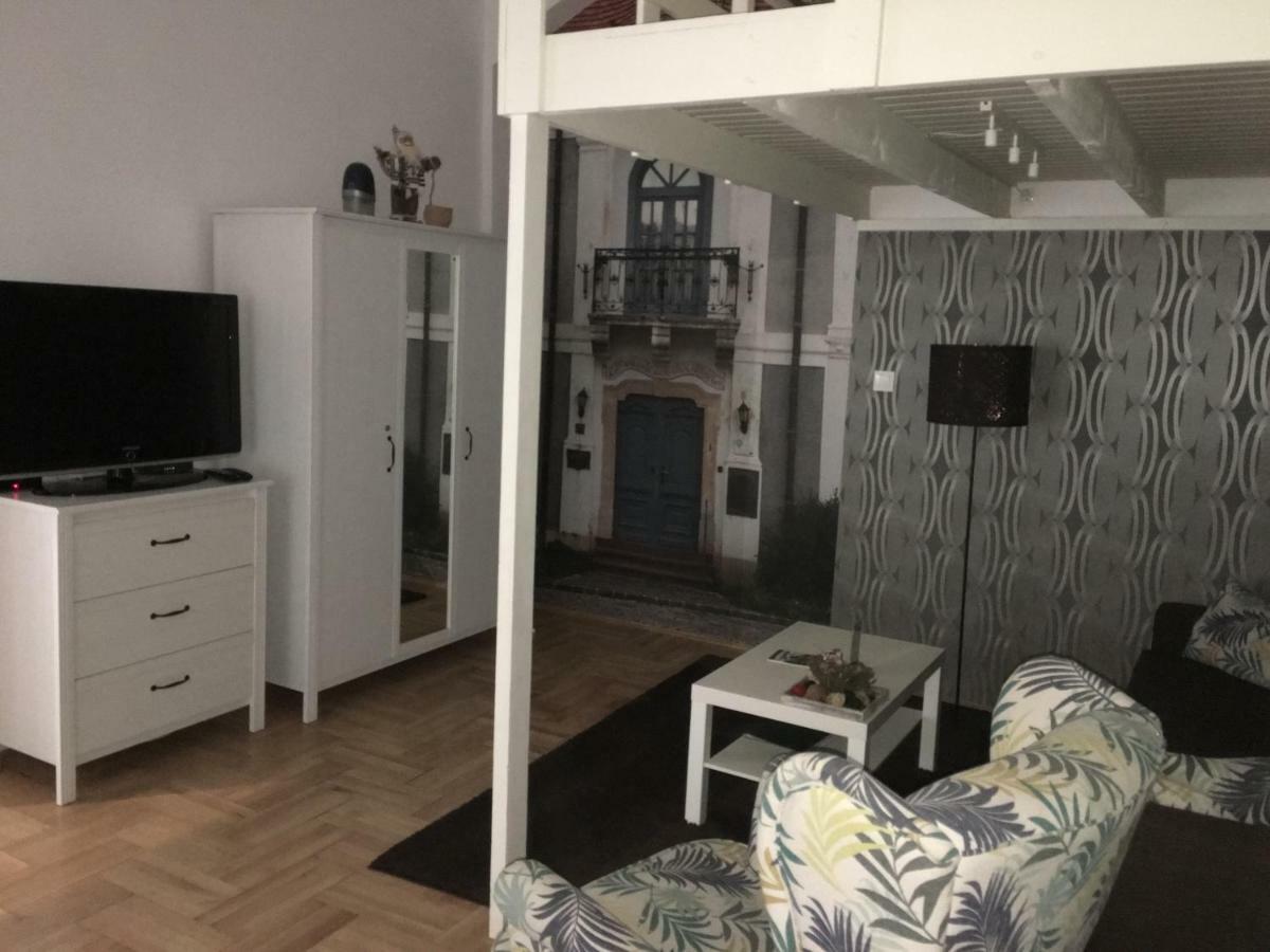 Lovag Apartman Budapest Ngoại thất bức ảnh